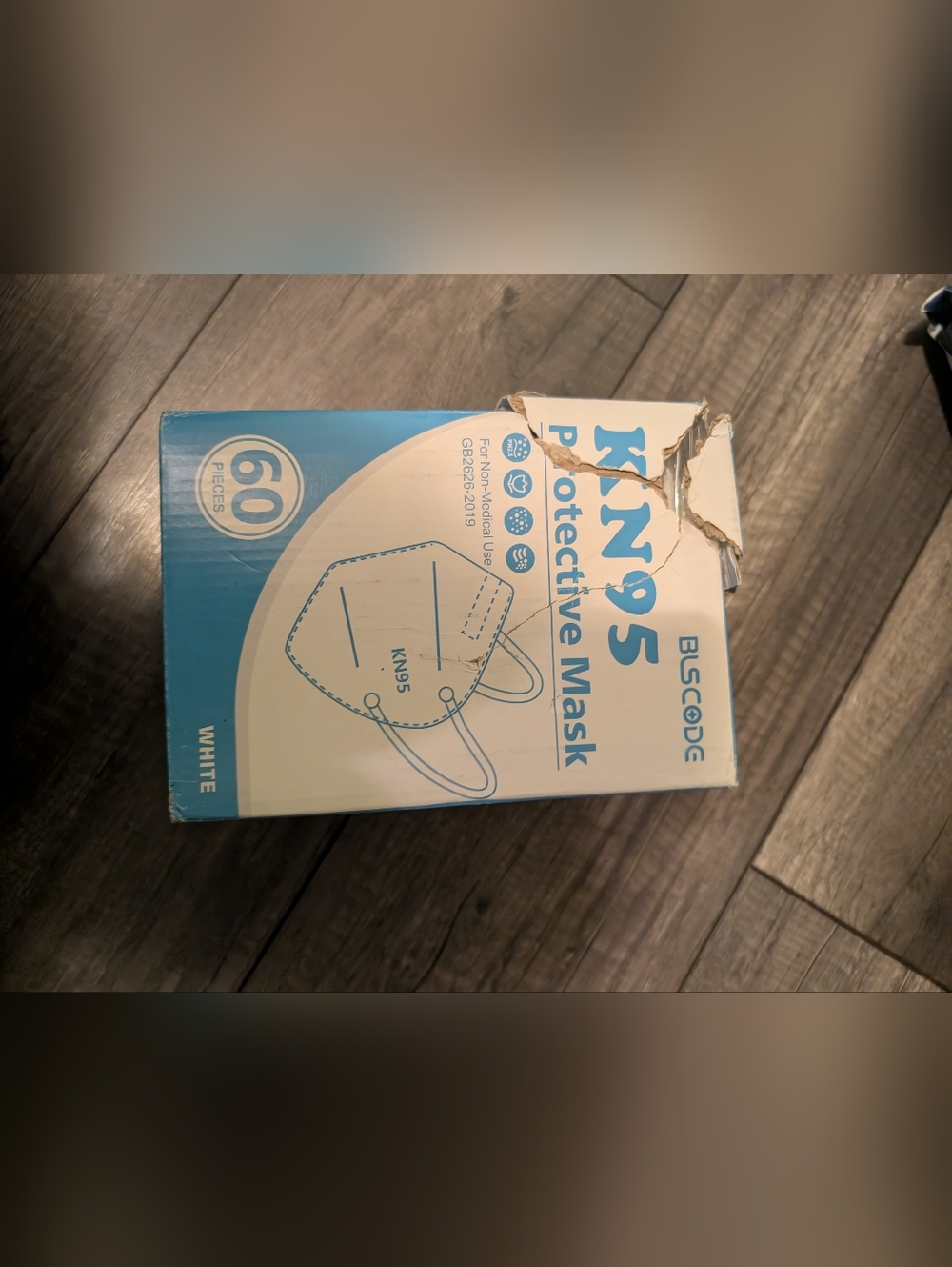 Bundle Of 934 Disposable Masks - Picture 11 of 16